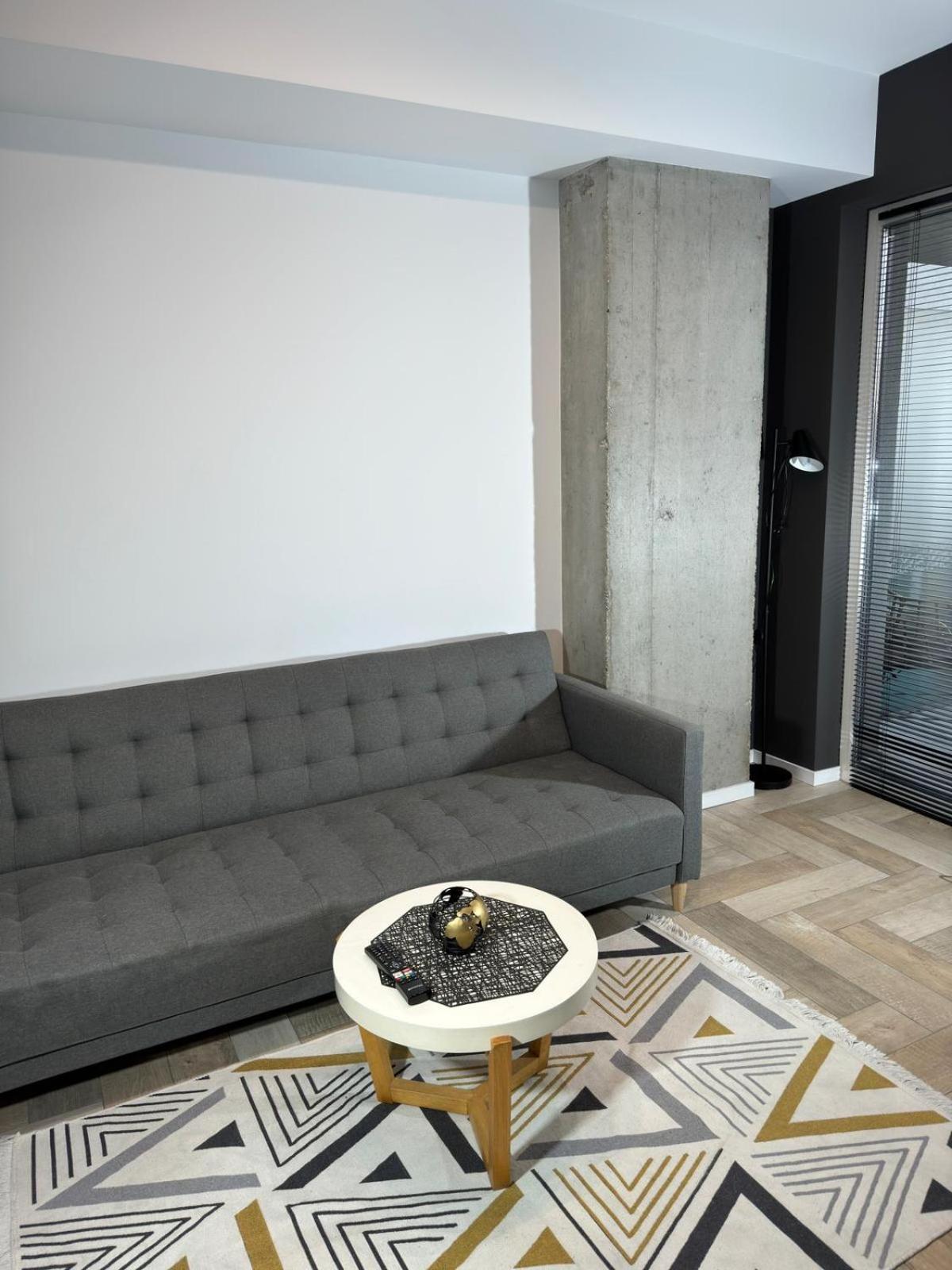 The Nest Minimalist
